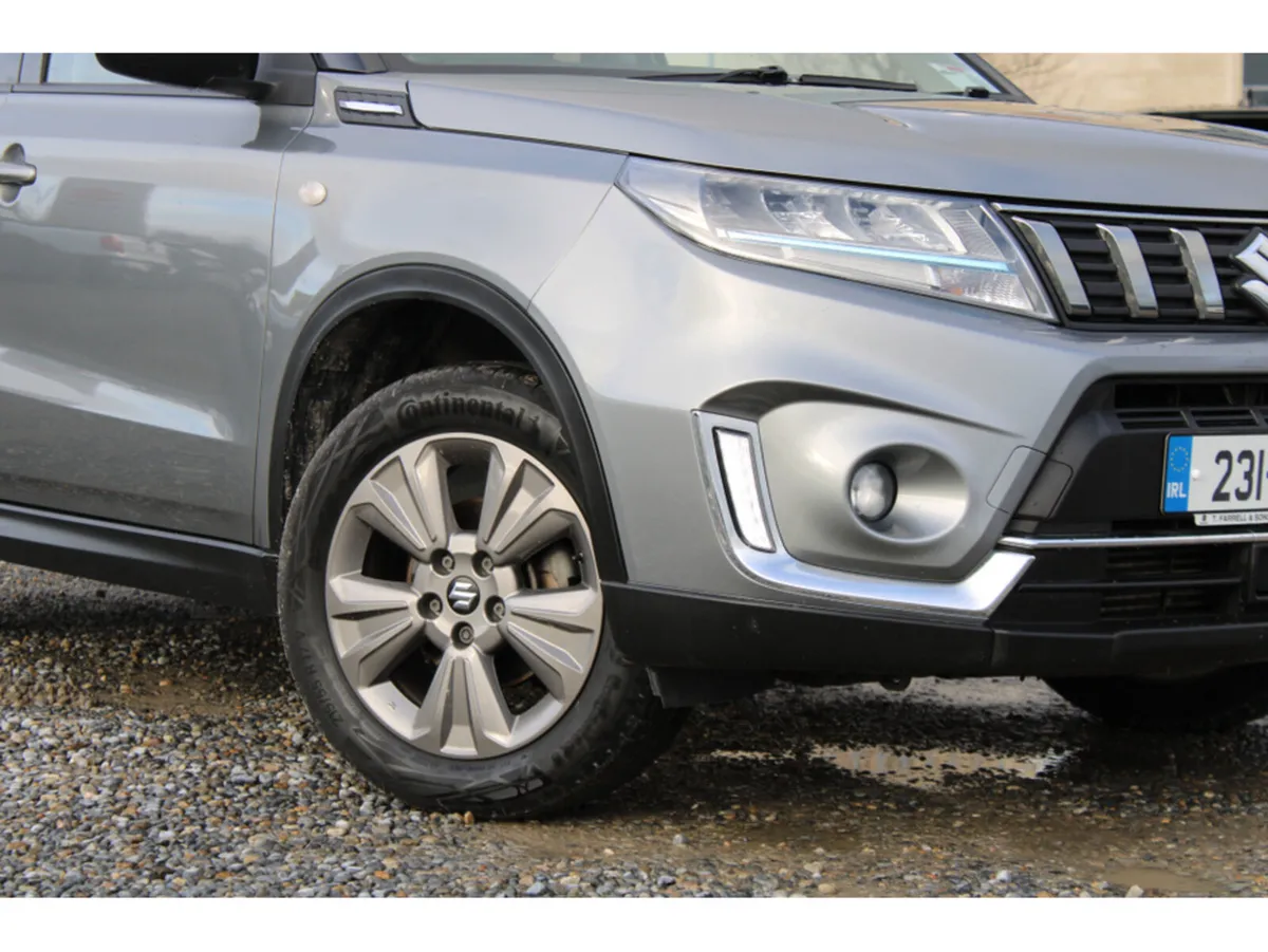 Suzuki Vitara 1.4 BOOSTERJET HYBRID S SZ-T 5DR * R - Image 4
