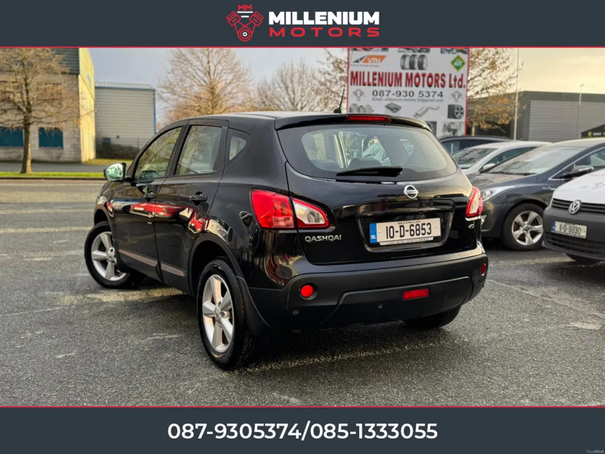 Nissan Qashqai 1.6 TOP SPEC LOW KMS - Image 4