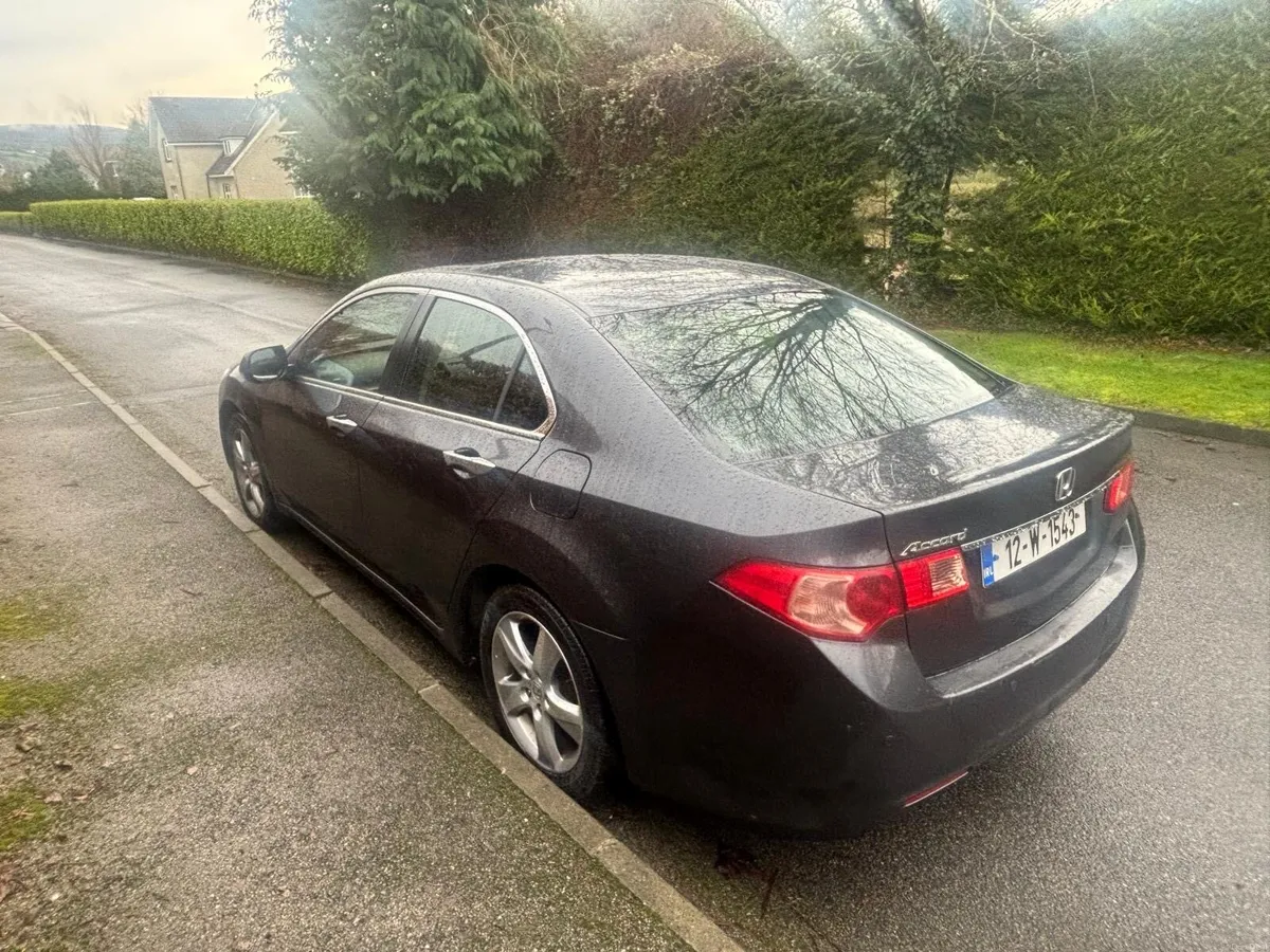 2012 Honda Accord 2.2 Diesel EX, Long NCT & Tax!! - Image 4