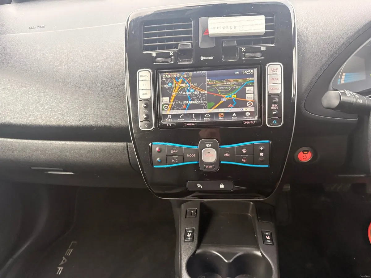 161 Nissan leaf electric/nct/low kms - Image 4