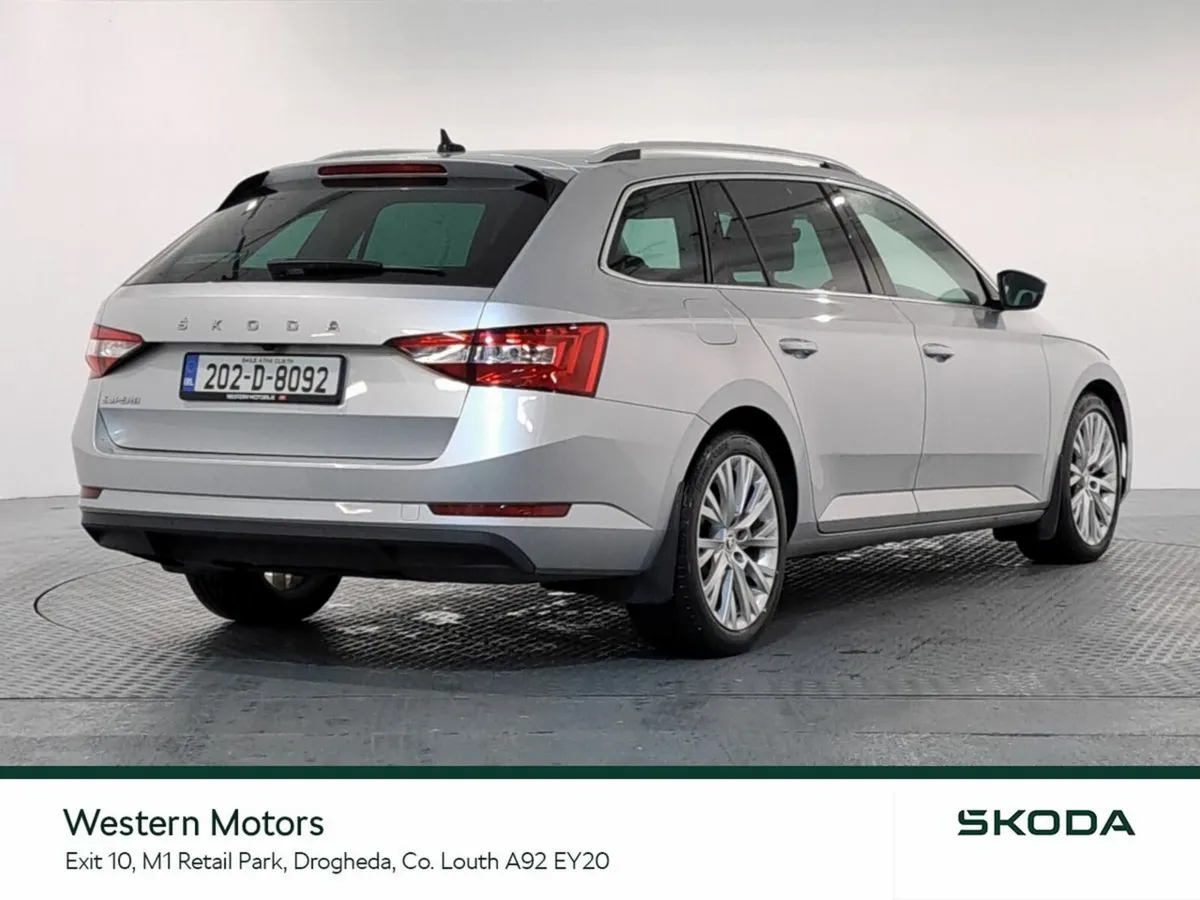 Skoda Superb COMBI STYLE 1.6TDI 120HP DSG - Image 4
