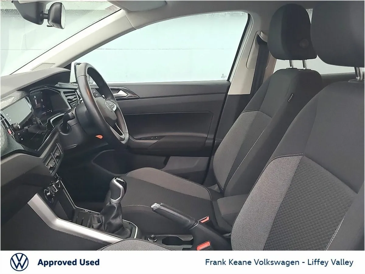 Volkswagen Polo EDITION 75 1.0TSI 95HP M5F *PURE W - Image 4