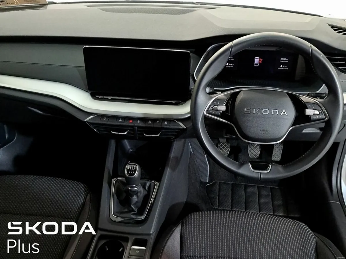 Skoda Octavia Selection Combi 2.0TDI 115HP - Image 4