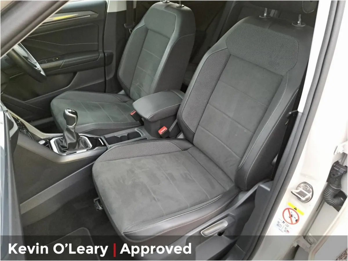 Volkswagen T-Roc 1.0 TSi STYLE PLUS - Image 4