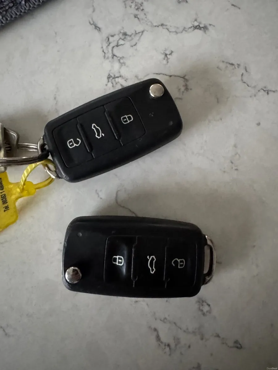 Volkswagen Golf Plus  2013 NCT 01/2027 - Image 3