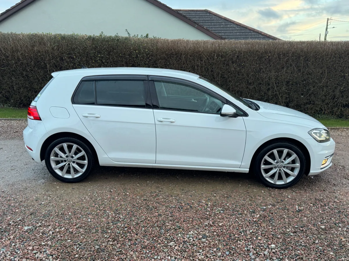 181 Volkswagen Golf Comfortline 1.2 DSG - Image 3