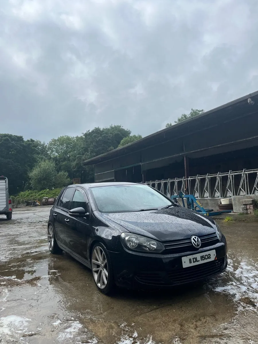 Volkswagen Golf 2011 - Image 3