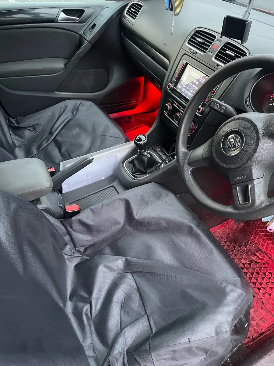 2L VW Golf - Image 4