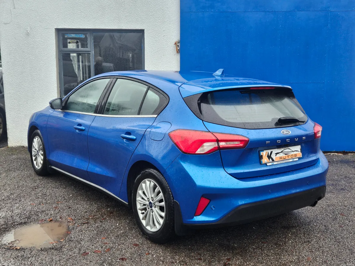 Ford Focus 2020 - Image 3