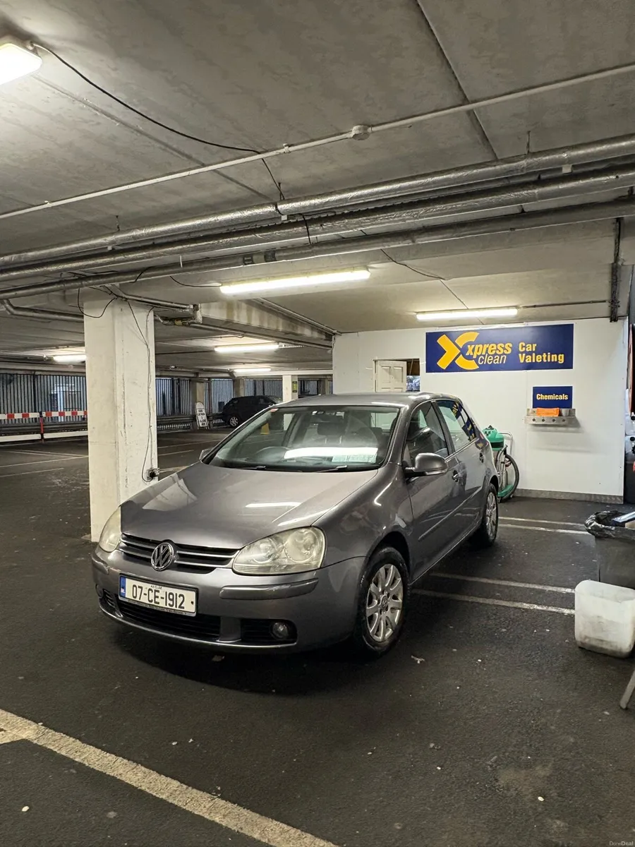 Volkswagen Golf 07 1.4L Petrol - Image 1