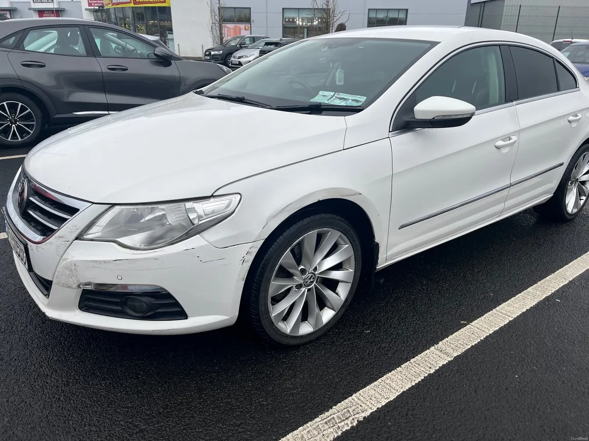 Volkswagen Passat 2011 - Image 4