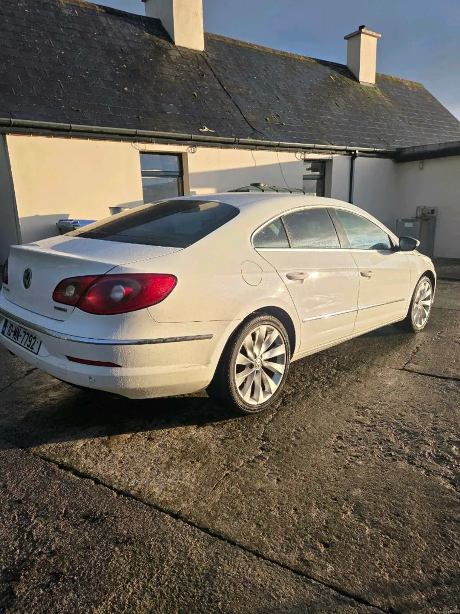 Volkswagen Passat CC - Image 3