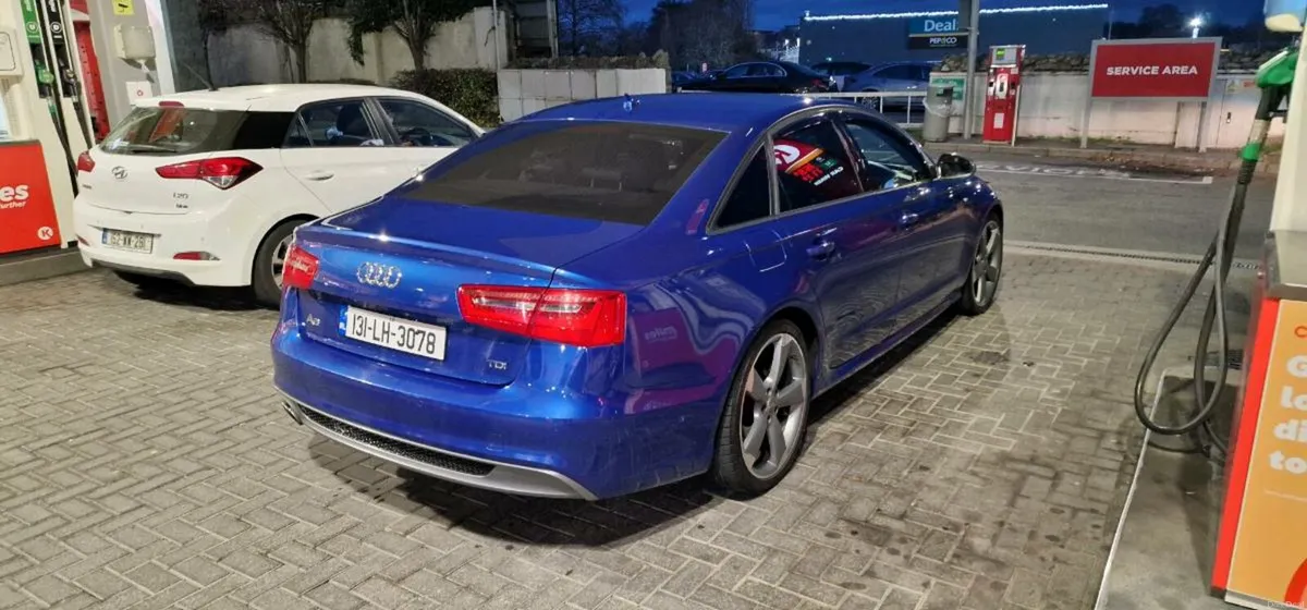 Audi A6 S-line Black Edition - Image 2