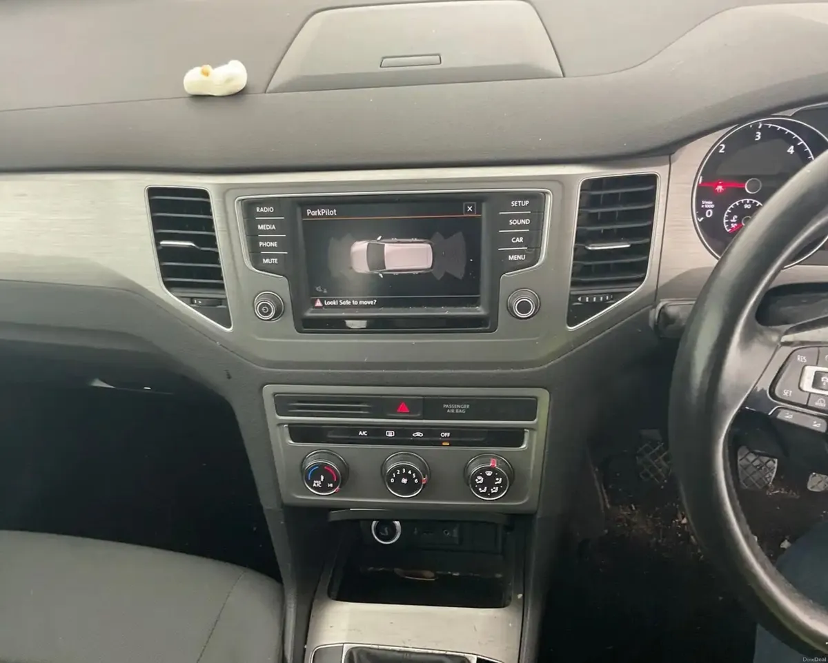 💥16 VW GOLF SV 1.6TDI 🔥LOW MILEAGE ✅NEW NCT - Image 4