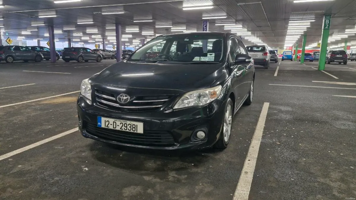 Toyota Corolla 2012 1.4 Diesel - Image 2