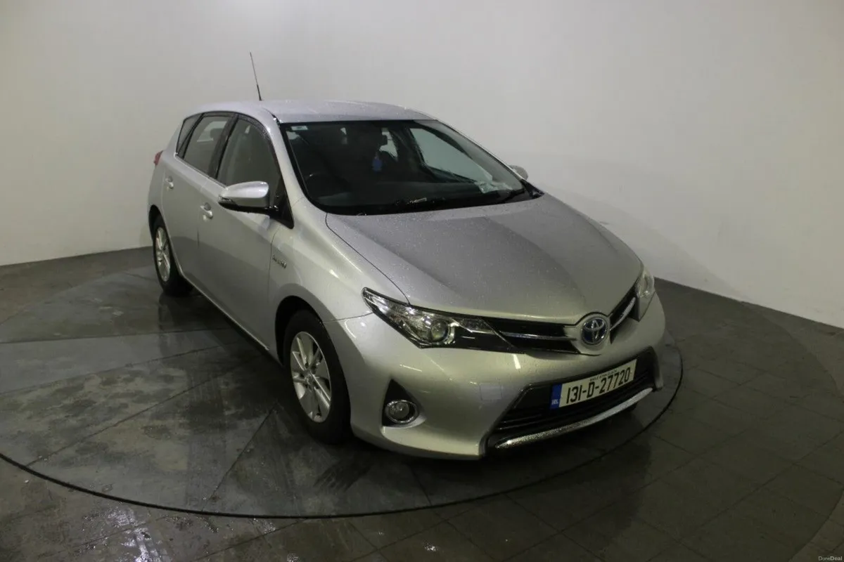 Toyota Auris 1.8 ICON E-CVT VVTI - TENDER 12 - GRA - Image 1