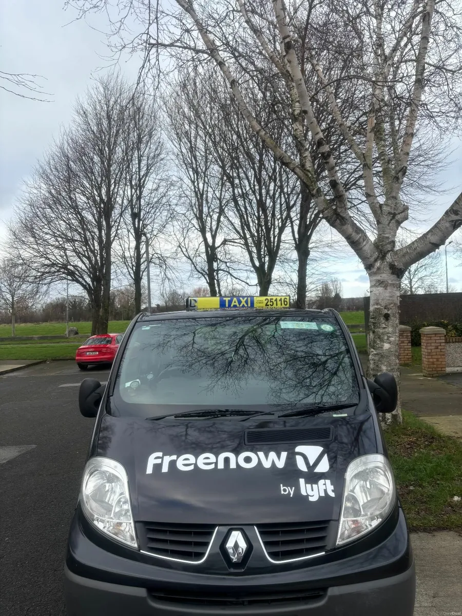 Renault Trafic (Automatic) to Rent not for sale - Image 2