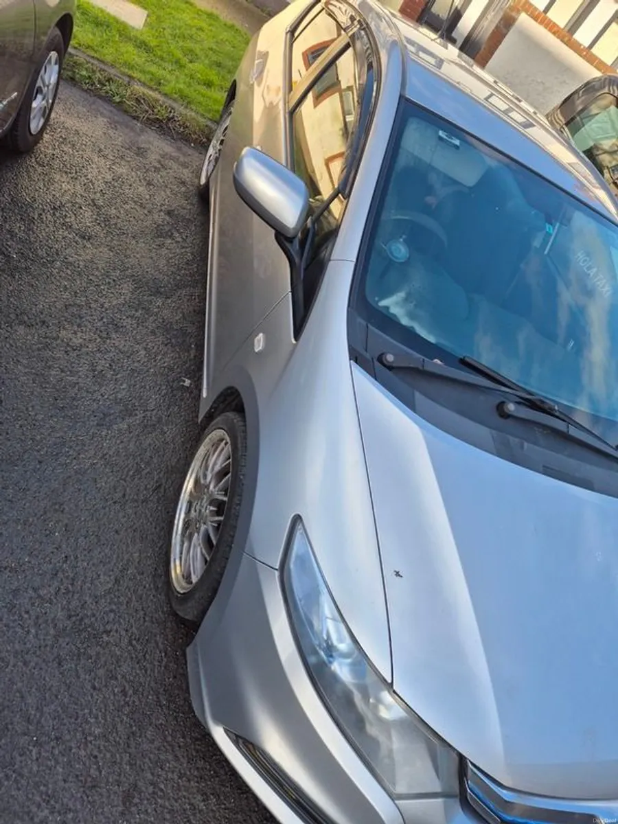 2014 Honda Insight - Image 3