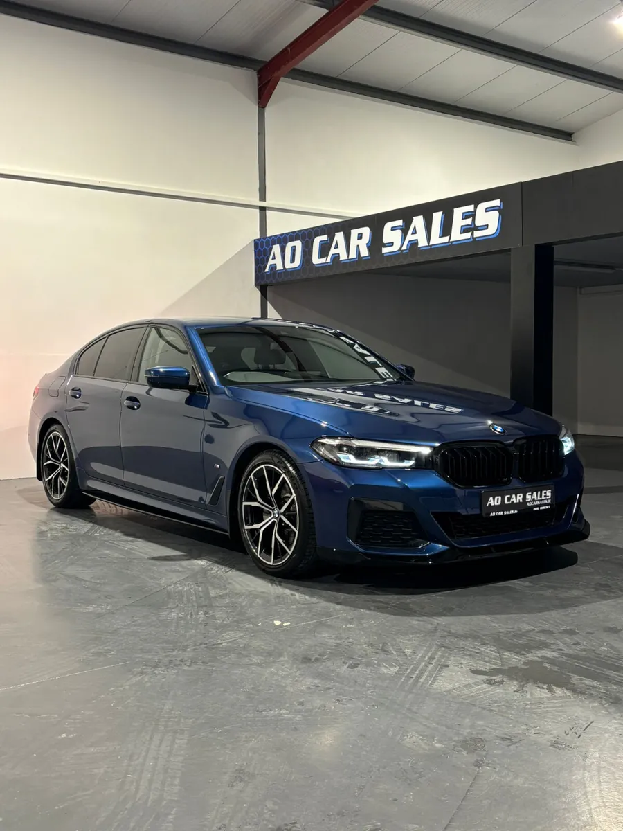 BMW 5-Series 2022 520d m sport - Image 1
