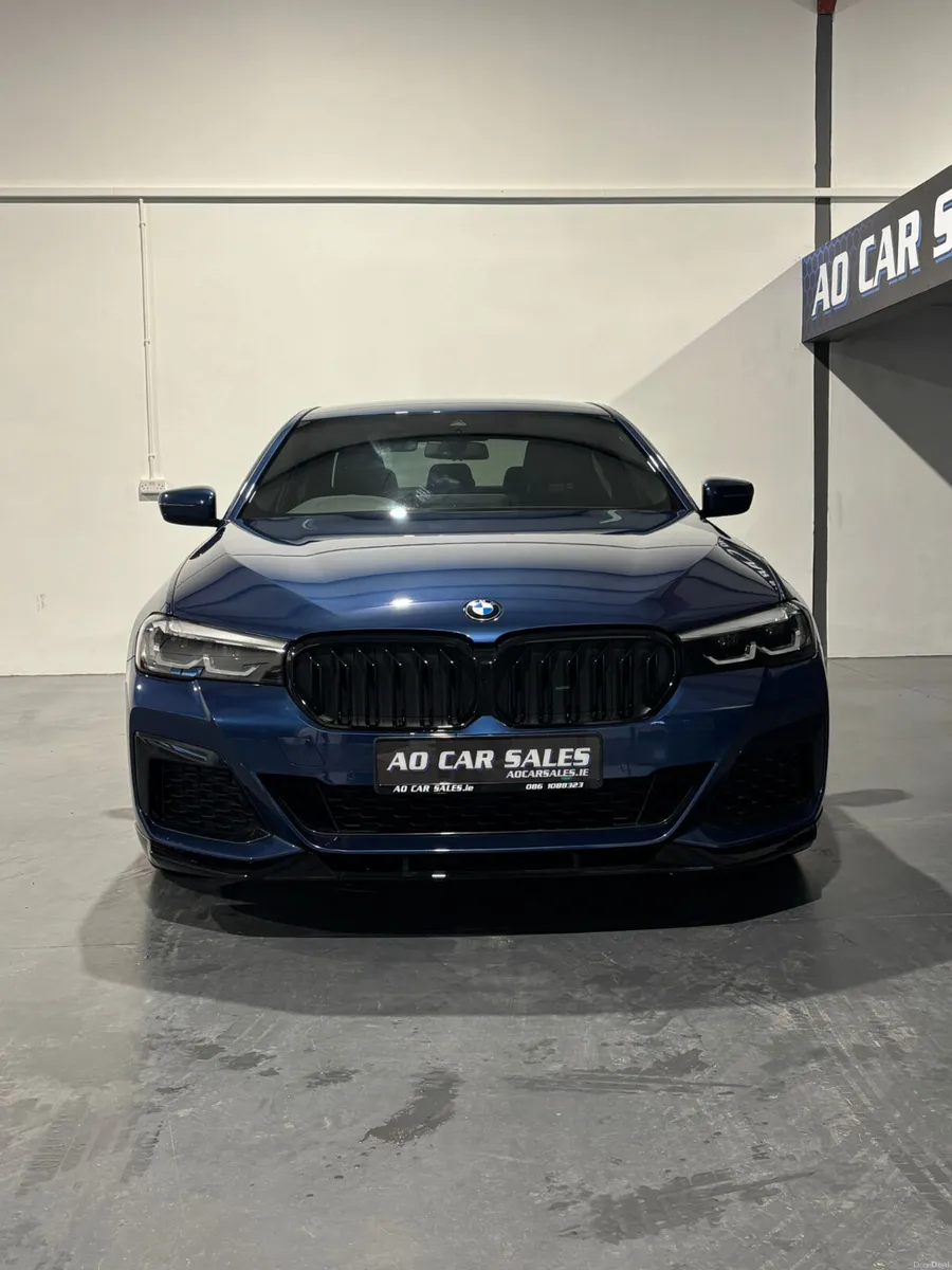 BMW 5-Series 2022 520d m sport - Image 2
