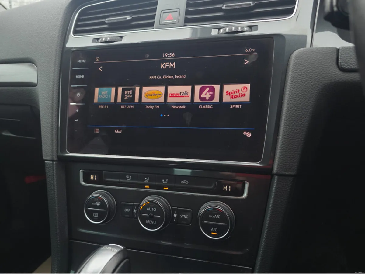 Volkswagen Golf 1.4 TSI AUTOMATIC NAVIGATION  ANDR - Image 3