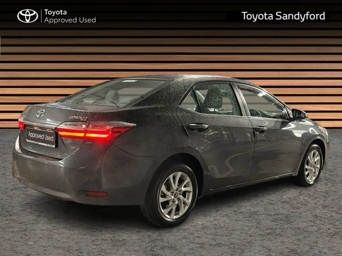 Toyota Corolla 1.3 LUNA PETROL // ALLOY WHEELS // - Image 2