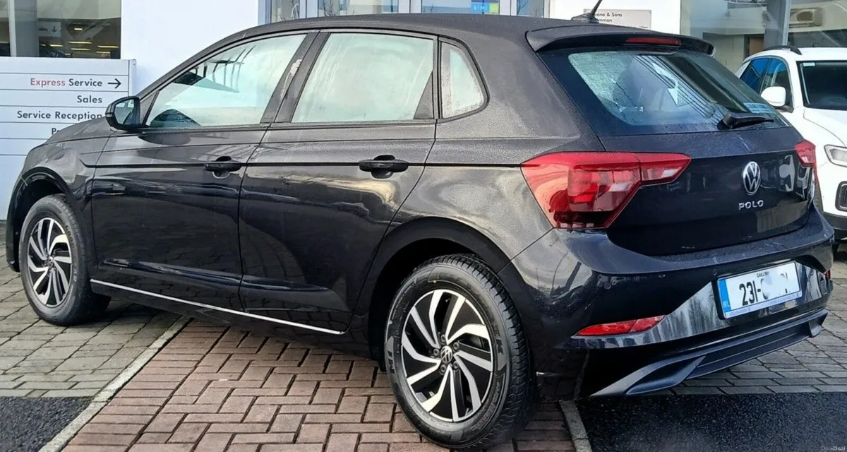 Volkswagen Polo Life 1.0 TSI 95HP **AUTOMATIC, APP - Image 3