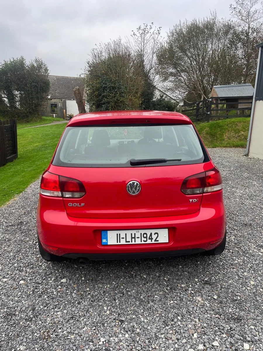 Volkswagen Golf - Image 4