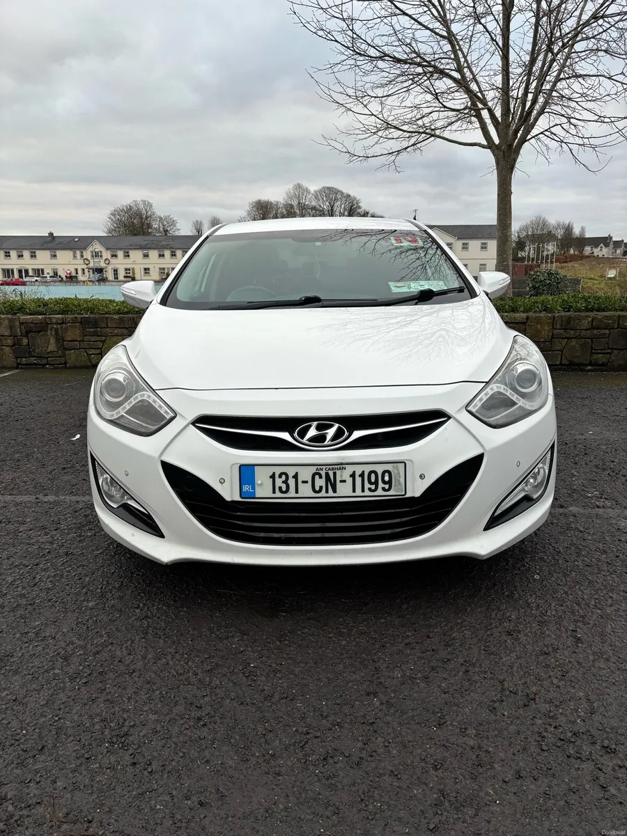 Hyundai manual i40 blue sport*NEW NCT* - Image 2