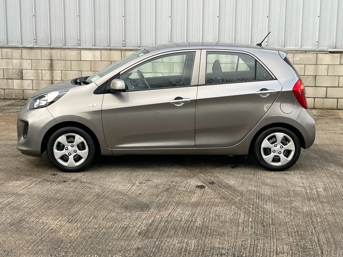2015 Picanto 1.0L, Only 130km, NCT +Tax - Image 4