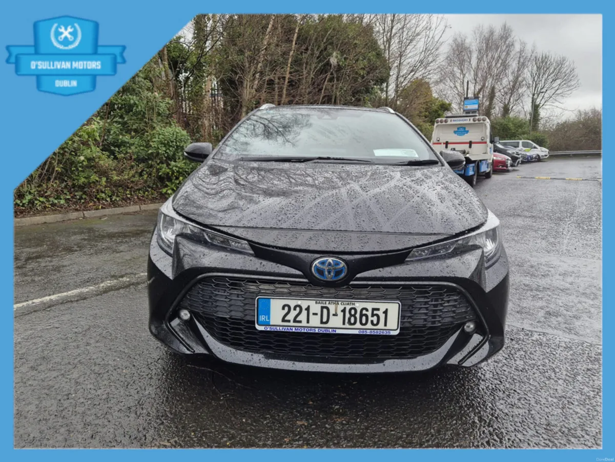 Toyota Corolla LUNA/2022/IRISH CAR/1.8 PETROL HYBR - Image 3