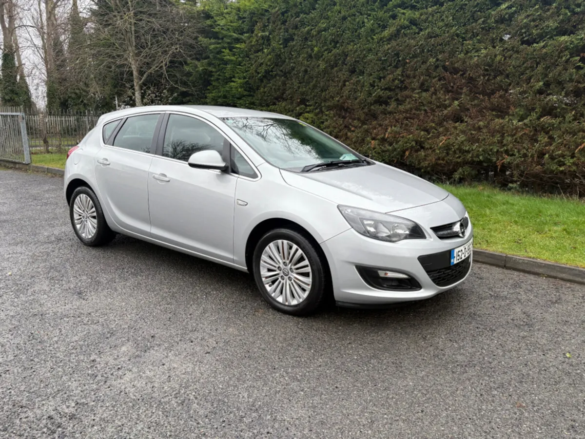 Opel Astra EXCITE 1.6 CDTI 110PS ECO 5DR - Image 1