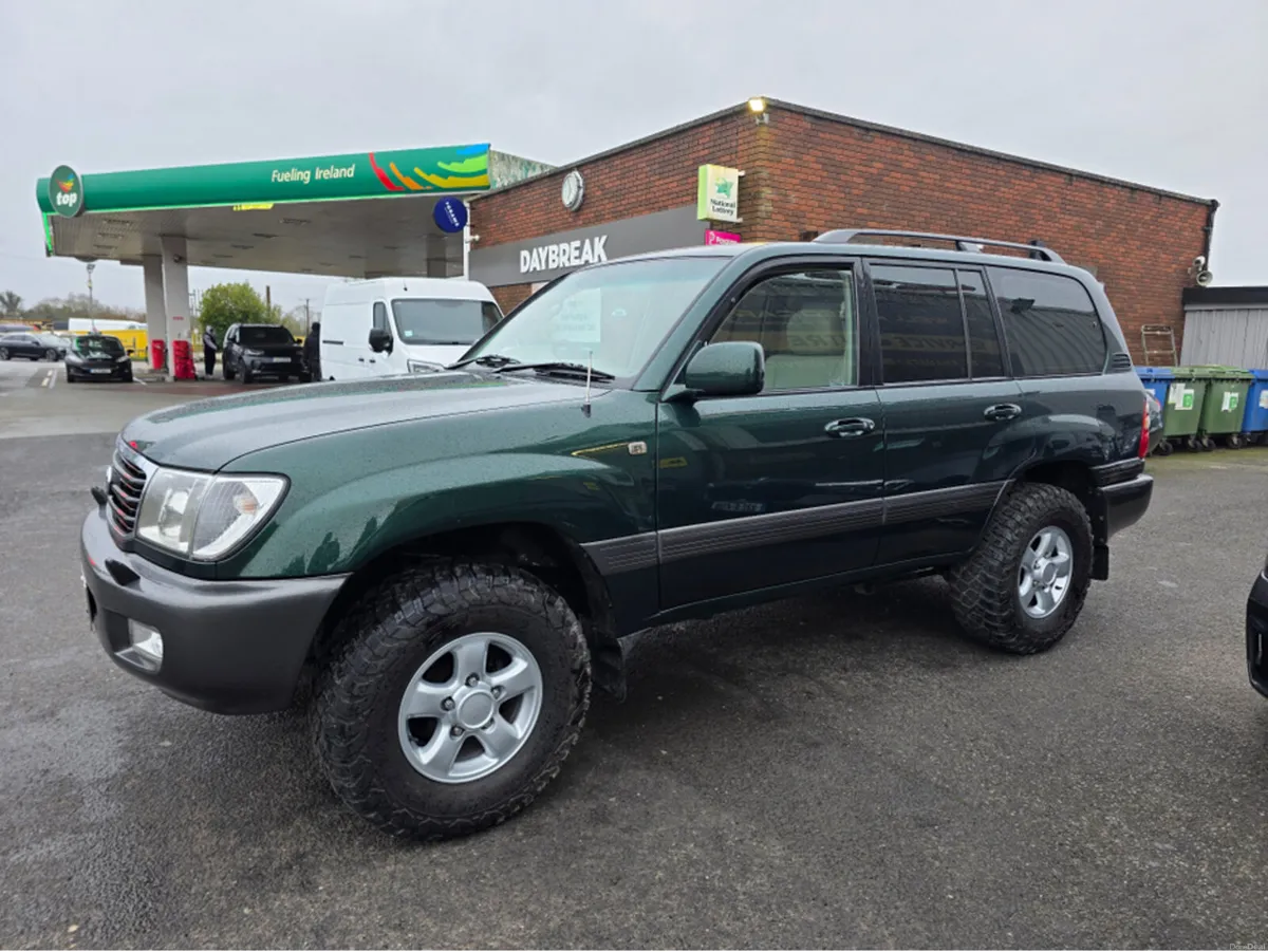 Toyota Land Cruiser 4.2 TD AMAZON GX 7 STS - Image 1