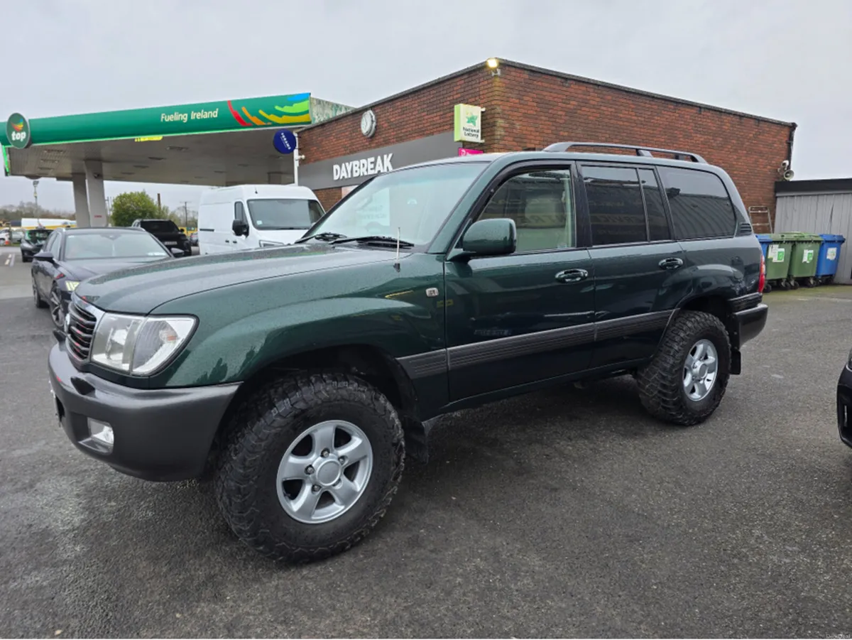 Toyota Land Cruiser 4.2 TD AMAZON GX 7 STS - Image 2