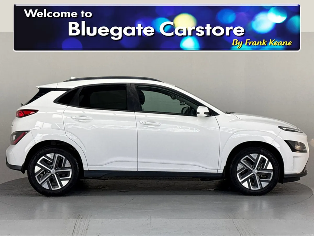 Hyundai KONA KAUAI EXECUTIVE**HEATED SEATS**HEATED - Image 3