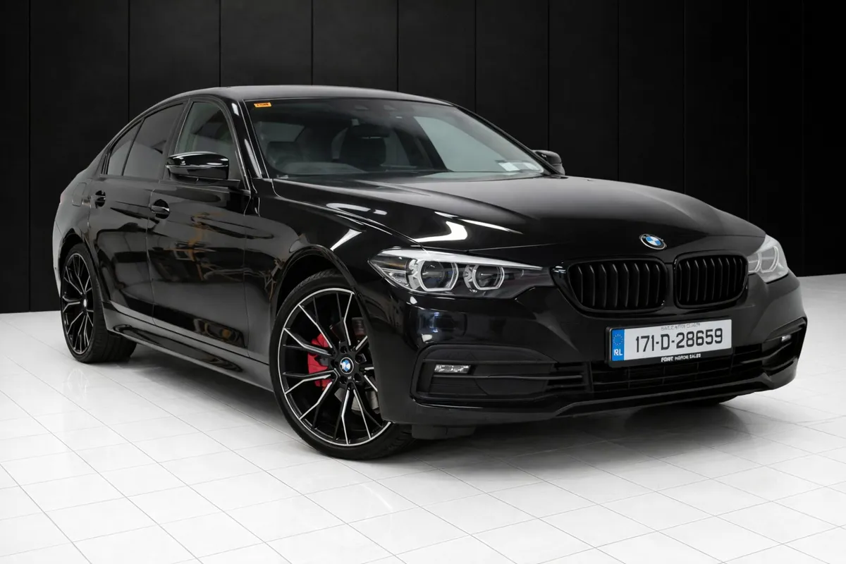 171 BMW 520D AUTO = LIP KIT = CREAM LEATHER - Image 1