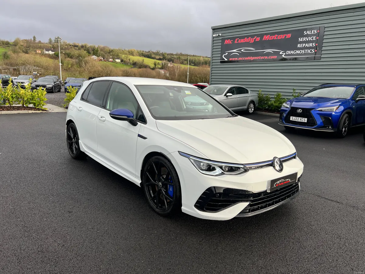 2023 (232) Volkswagen Golf R 20 Years 2.0 TSI 4Mot - Image 2