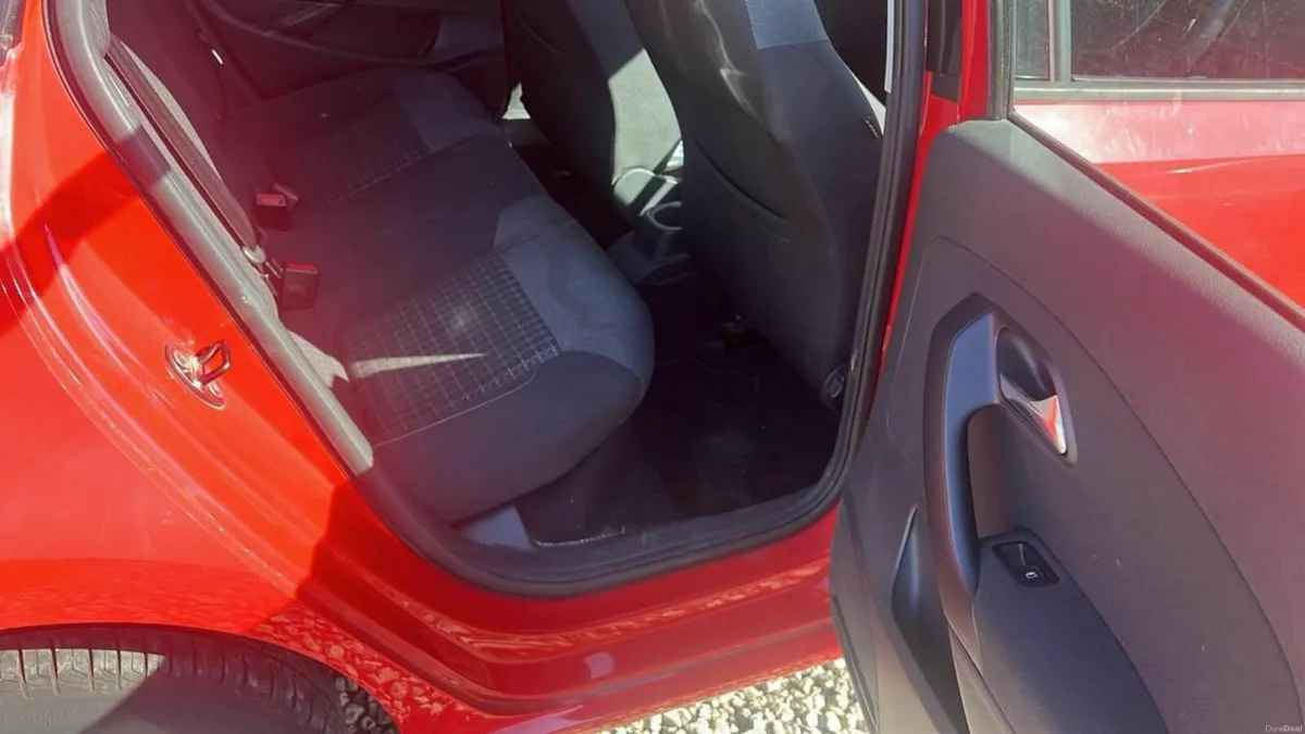 Volkswagen Polo 2016 - Image 4