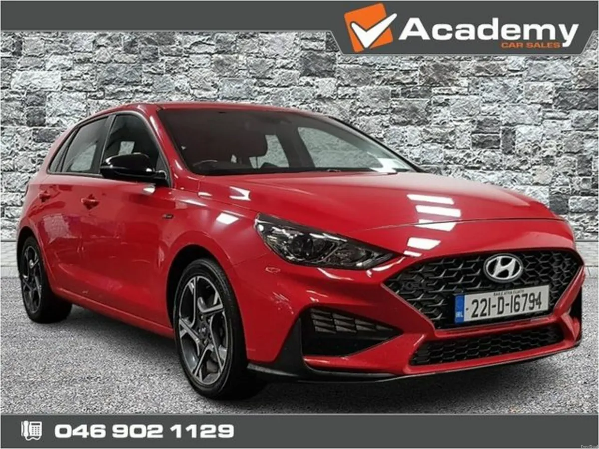 Hyundai i30 i 30 Petrol 5DR - Image 1