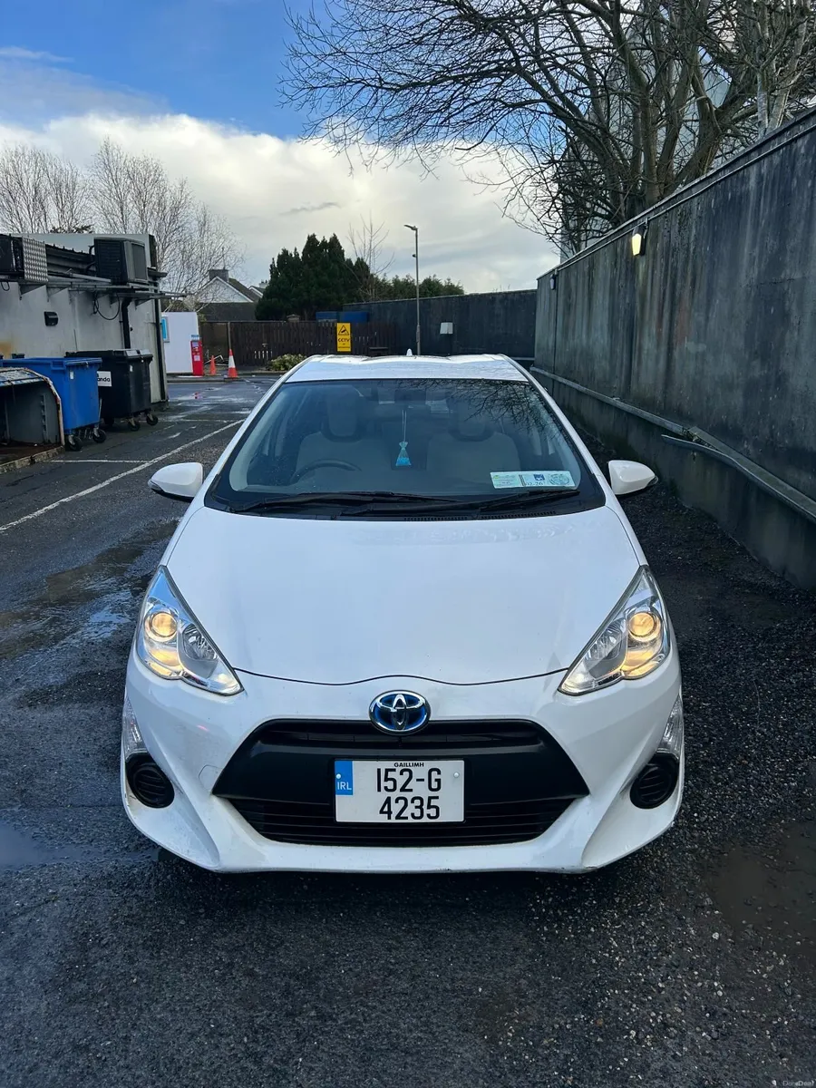 Toyota Aqua 2015 - Image 1