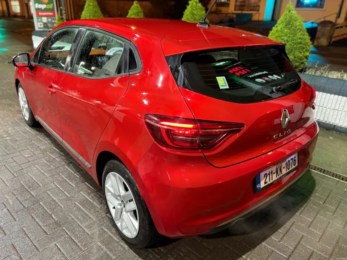 Renault Clio 1.0 100 Dynamique TCE - Image 2
