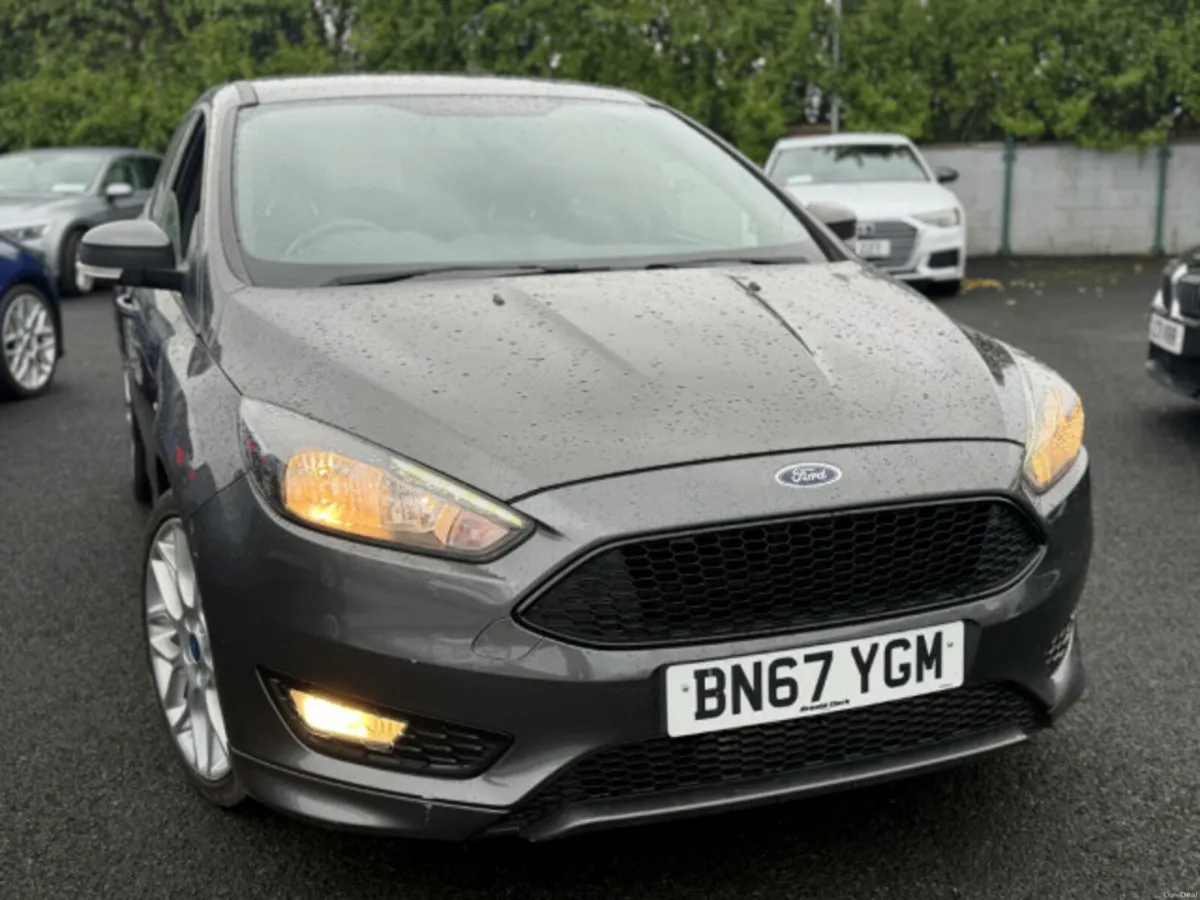 Ford Focus ST-LINE TDCI - Image 2