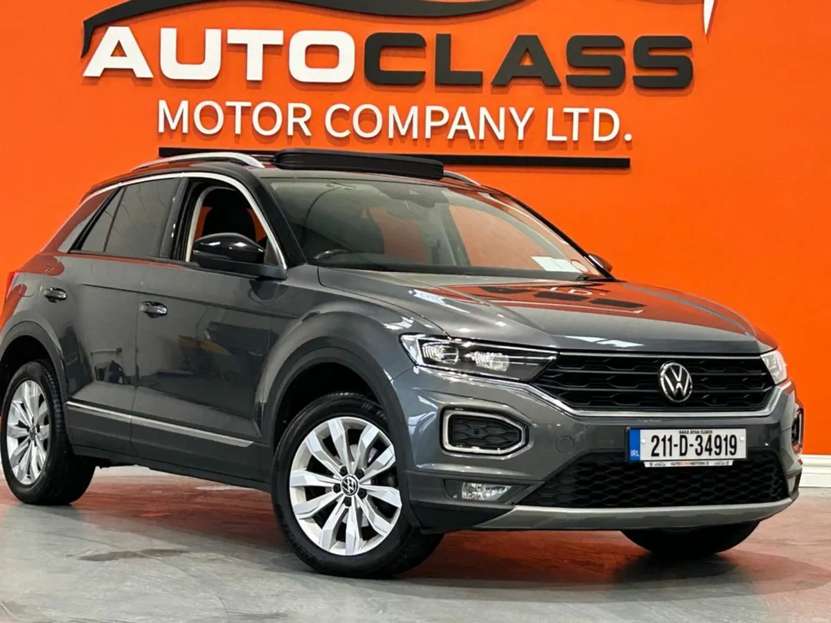 Volkswagen T-Roc PANORAMIC SUNROOF Sport 1.5 TSI M - Image 3