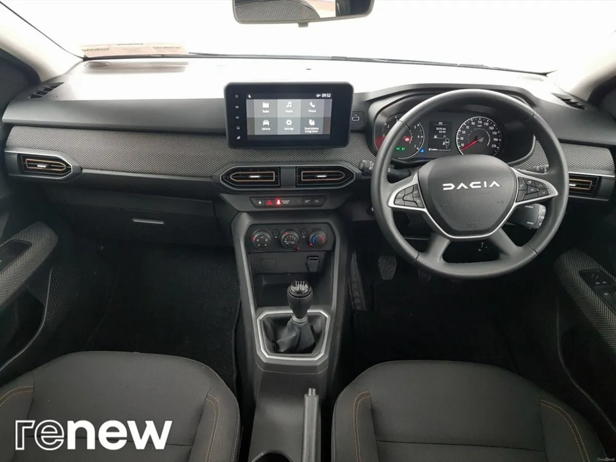 Dacia Sandero Stepway TCe 90 STEPWAY Expression - Image 3