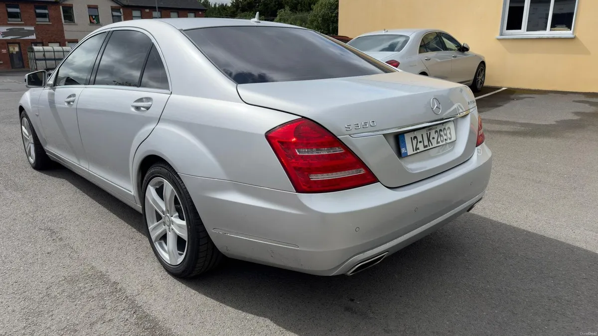 Mercedes-Benz  S-Class 2012 Bluetec LWB - Image 3