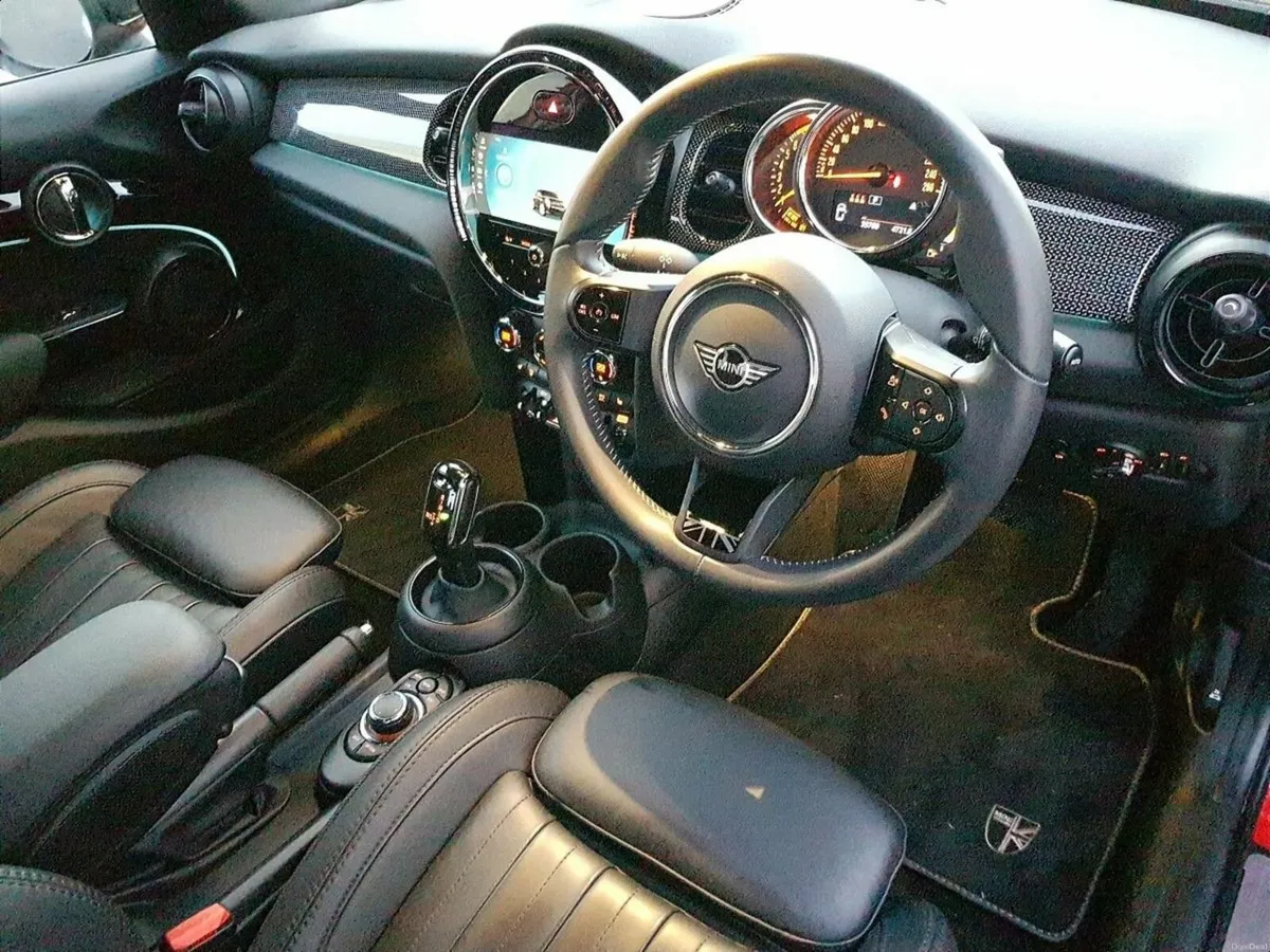 Mini Cooper Exclusive Auto - Image 6