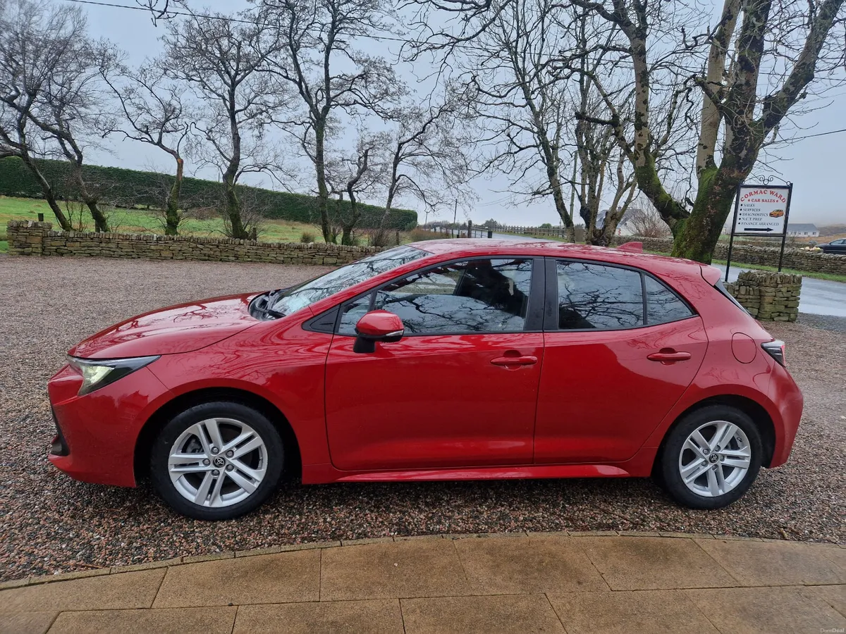 Toyota Corolla 2022 - Image 2