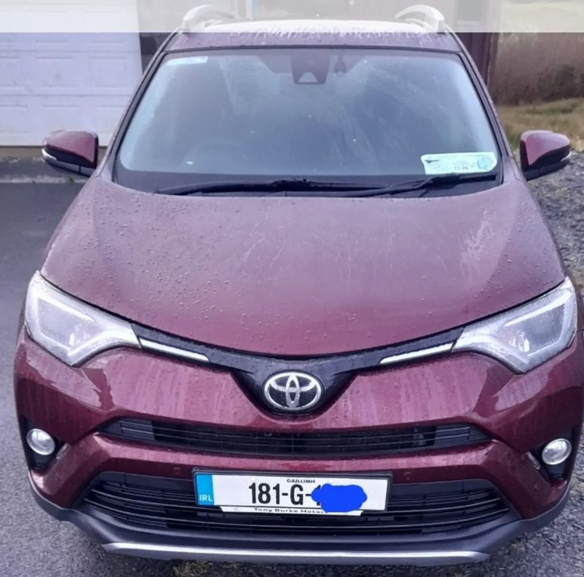 Toyota RAV4 2018 Diesel with full service history - Image 4