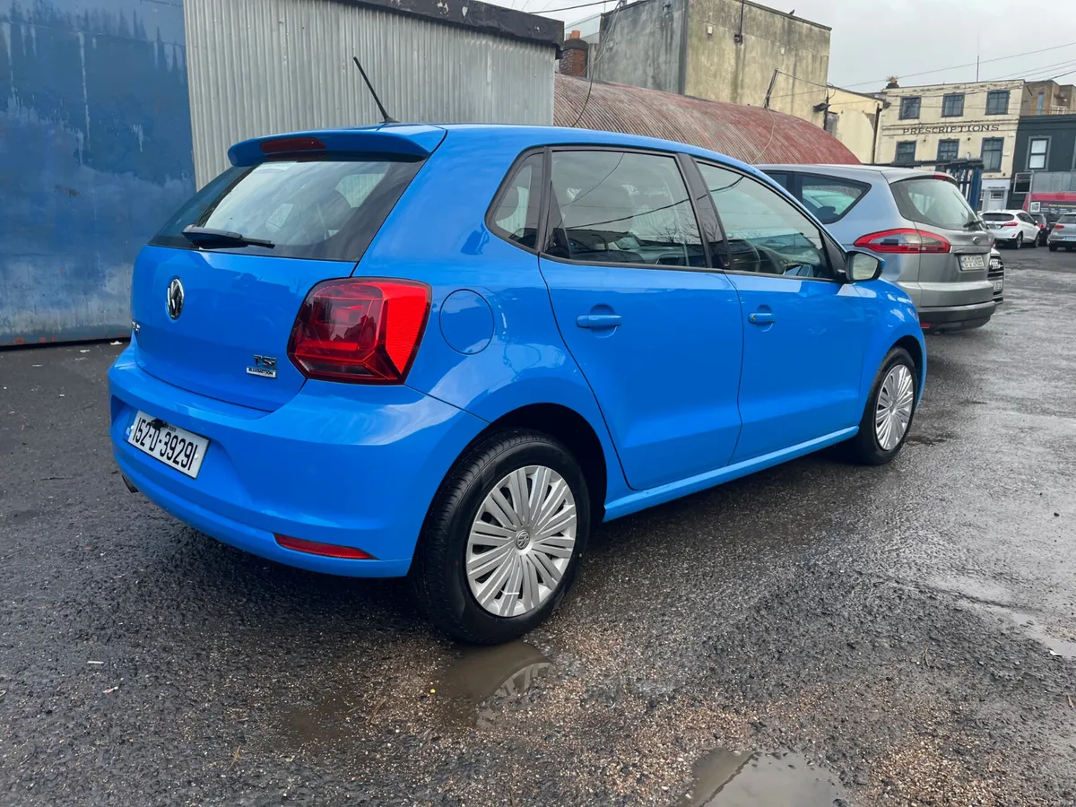2015 VOLKSWAGEN POLO 12. AUTOMATIC 33,000KLM - Image 3