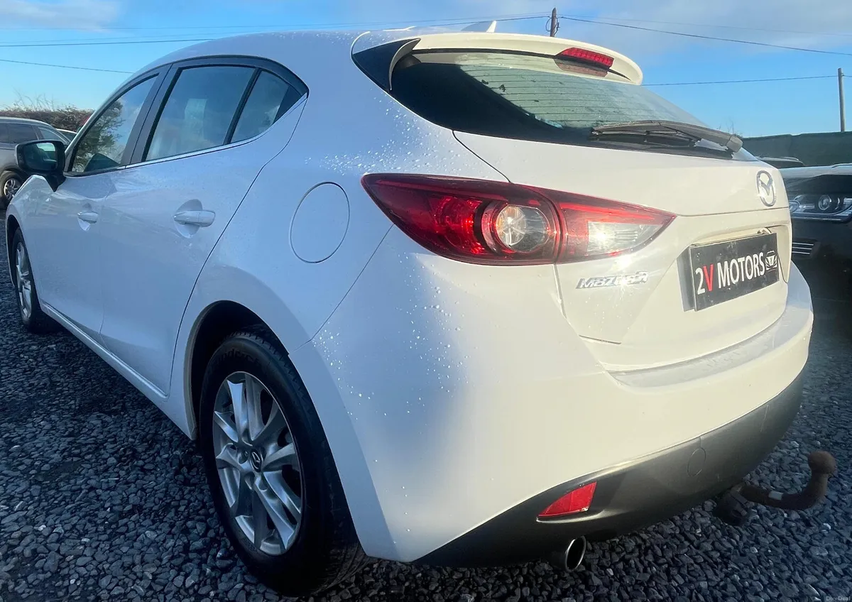 🔵 Mazda3 2.2 Diesel EXECUTIVE ONLY 86000 KM - Image 4